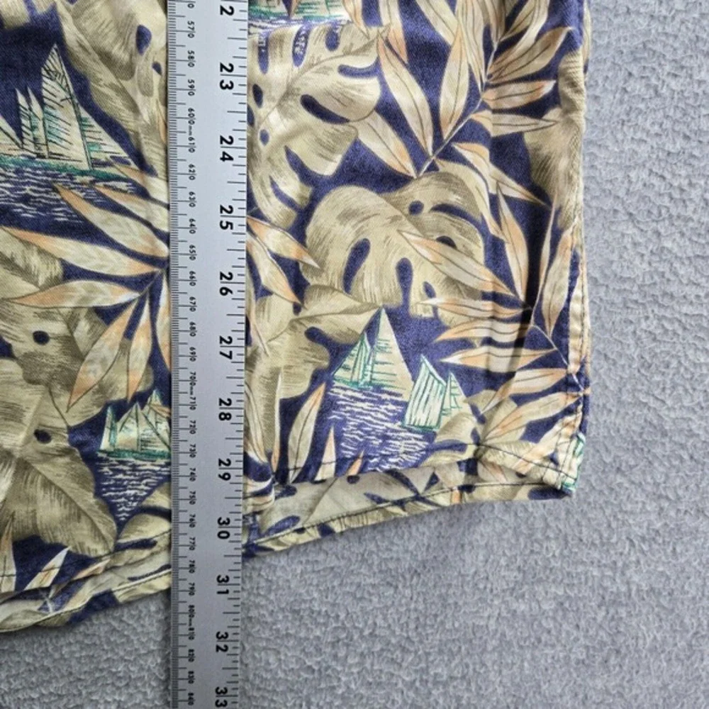 Woolrich Men Button Up Shirt XL Blue Leaf Print Sailboat Allover Print Collar‎